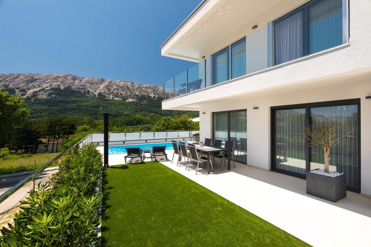 Villa Supernus With Heated Pool Baška Dış mekan fotoğraf