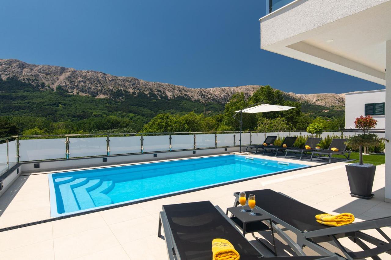 Villa Supernus With Heated Pool Baška Dış mekan fotoğraf